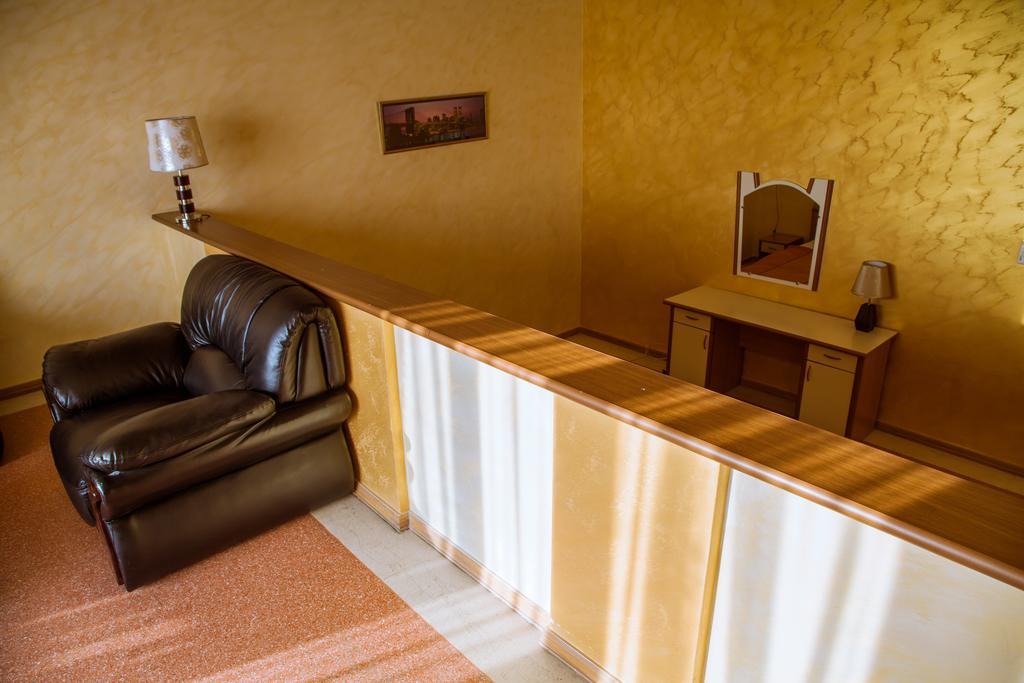 Nor Dzoraberd Hotel Complex Ereván Habitación foto
